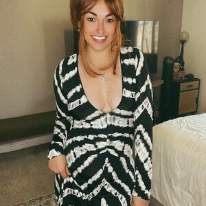 🖤AFRM Black and White Maxi Dress